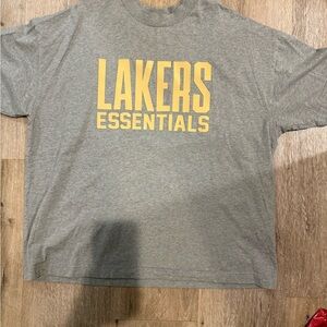 Essentials NBA Lakers shirt